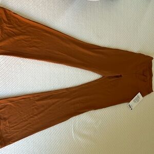 Lululemon Groove Pants